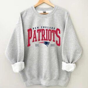 New England Football-Inspired Sweatshirt, Retro Team Graphic Unisex Crewneck 166